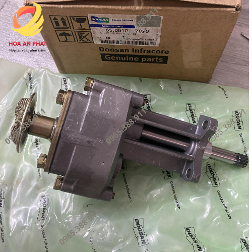 Bơm nhớt động cơ Doosan DB58