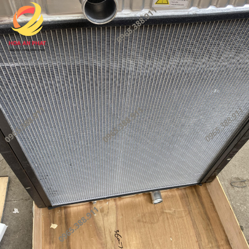 Két nước Komatsu PC300-7