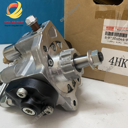 Bơm cao áp động cơ 4HK1
