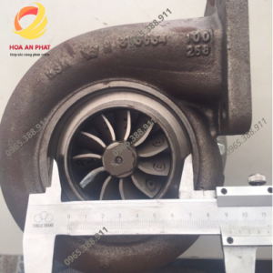Turbo máy xúc Komatsu PC450-6 động cơ S6D125E-2 6152-82-8210