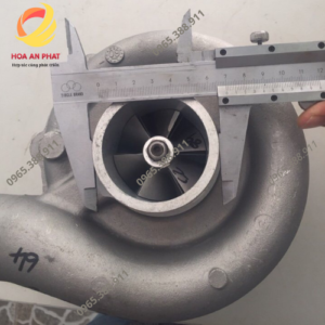 Turbo máy xúc Komatsu PC450-6 động cơ S6D125E-2 6152-82-8210