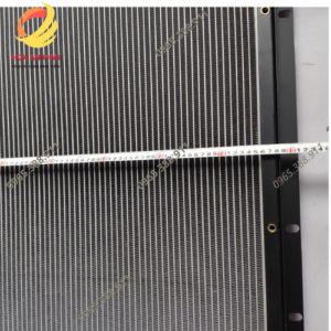 Két nước máy xúc Hitachi EX200-5 Két nước máy xúc Hitachi EX200-5