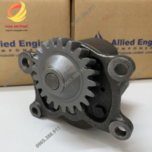 Bơm nhớt động cơ S6D125E-2 lắp Komatsu PC450-6