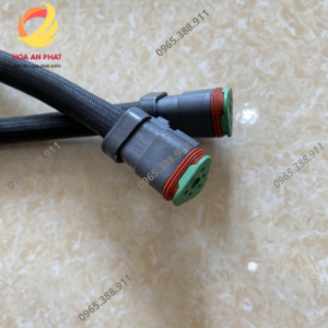 Cảm biến áp suất nhiên liệu thanh rail Komatsu PC360-10