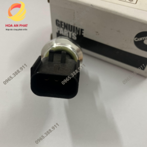 Cảm biến công tắc áp suất dầu PC450-8 Cảm biến công tắc áp suất dầu PC450-8