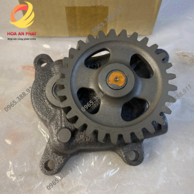 Bơm nhớt động cơ 6HK1 lắp máy xúc Hitachi ZX330-3