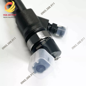 Kim phun động cơ SAA4D95-5 lắp máy xúc Komatsu PC130-8