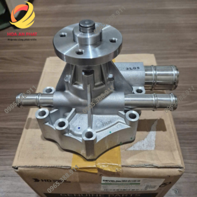 Bơm nước động cơ máy xúc Doosan DX55-5K 400921-00214E Bơm nước động cơ máy xúc Doosan DX55-5K