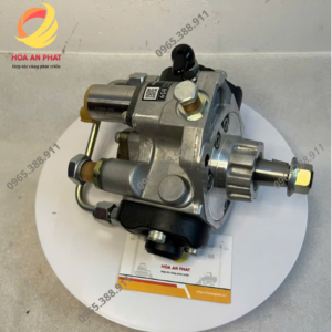 Bơm cao áp Kobelco SK200-8 động cơ J05E